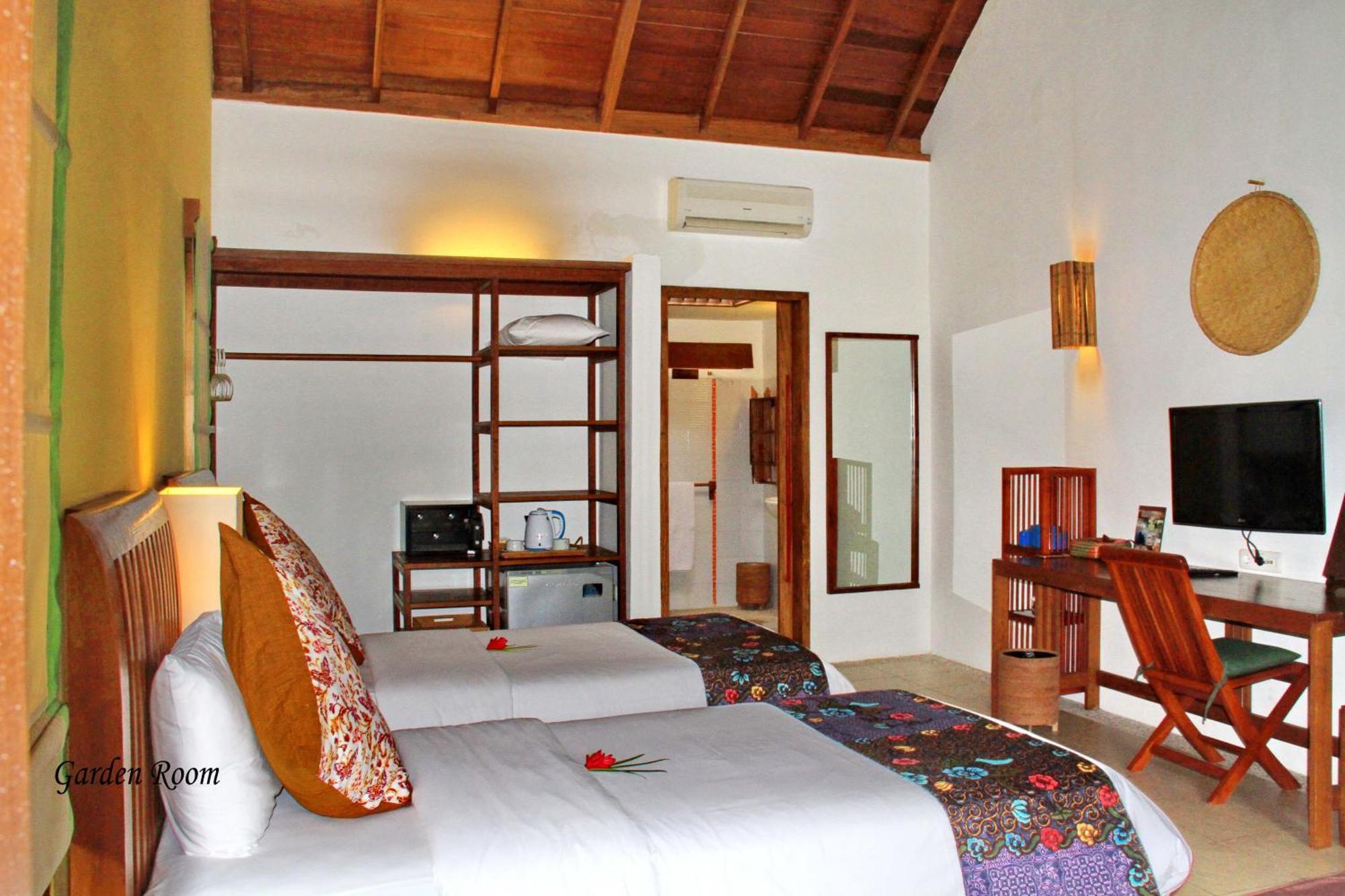Cocotinos Manado Hotel Ngoại thất bức ảnh