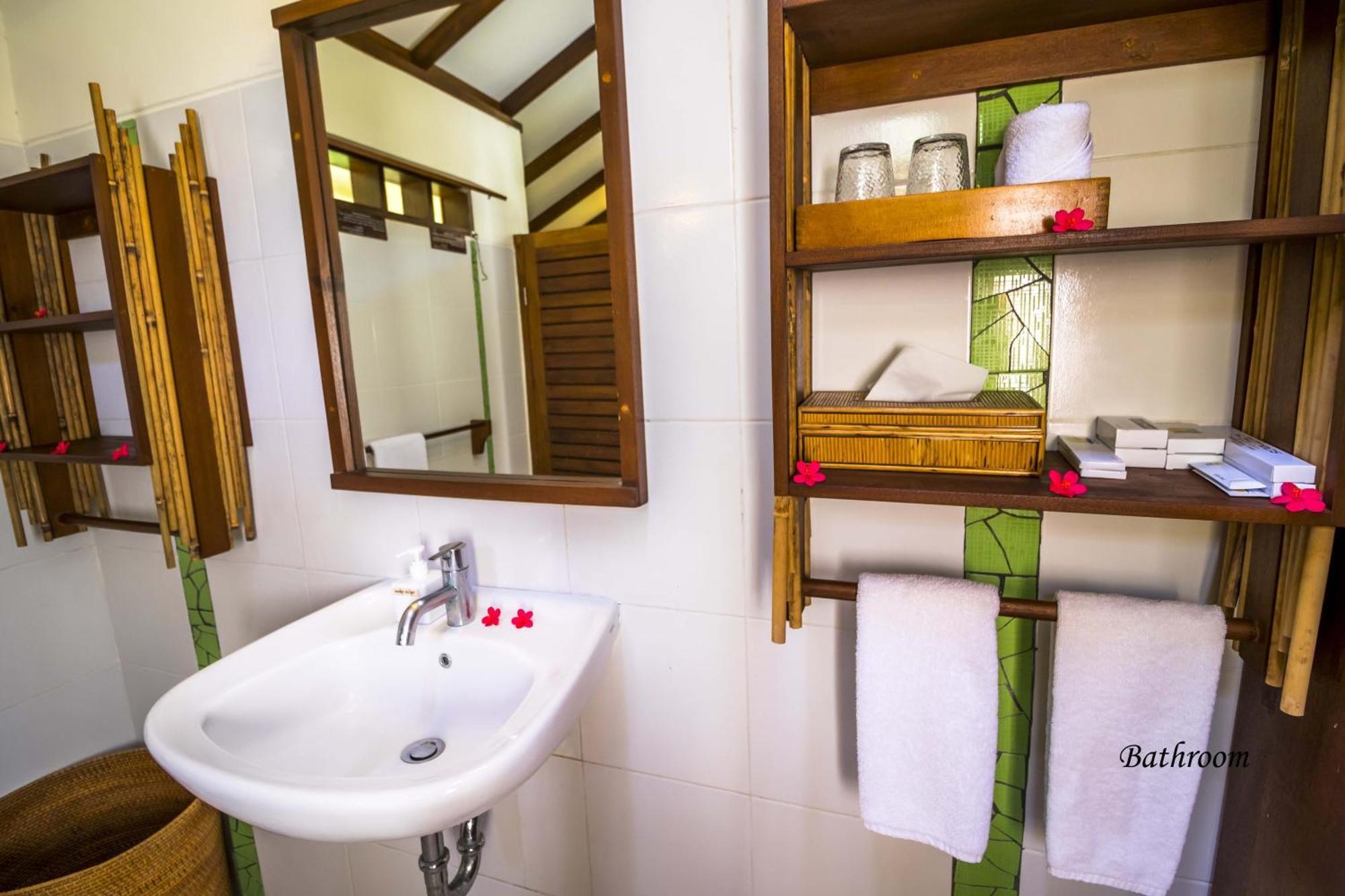 Cocotinos Manado Hotel Ngoại thất bức ảnh
