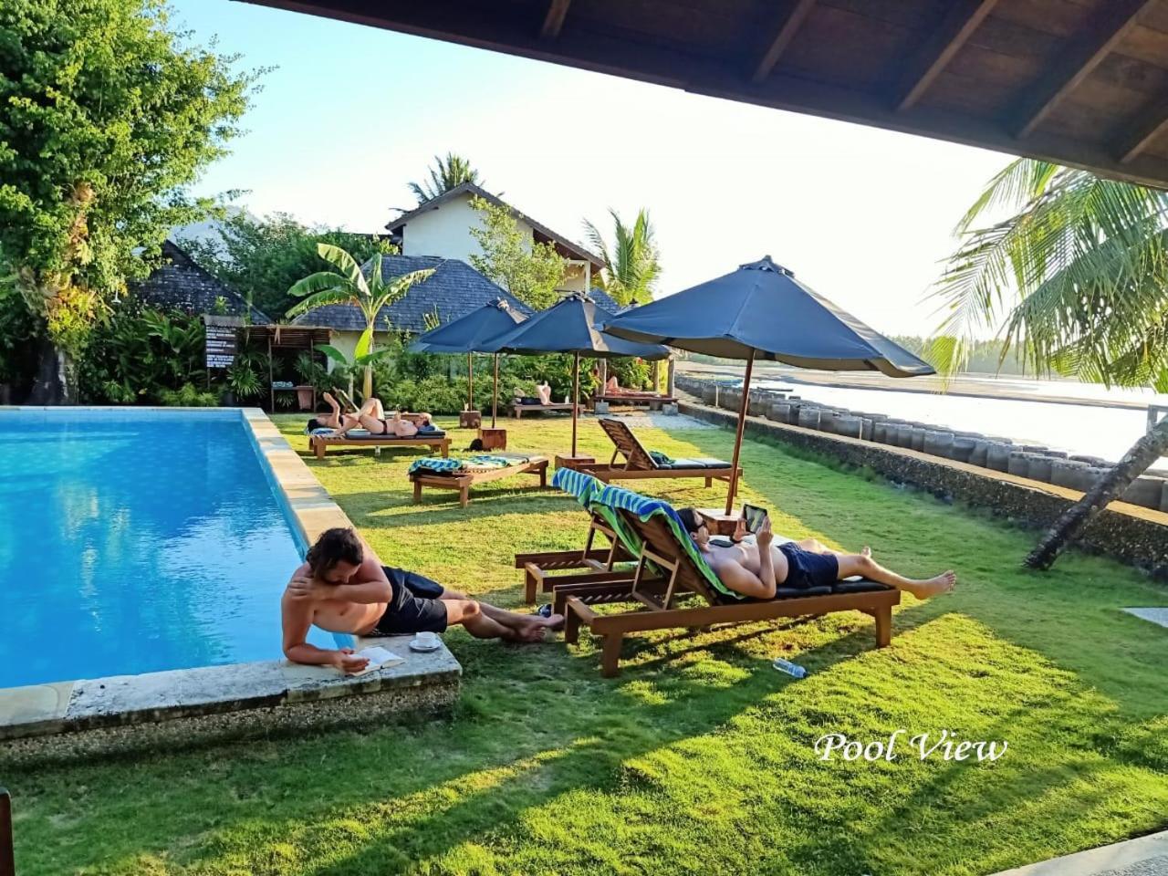 Cocotinos Manado Hotel Ngoại thất bức ảnh