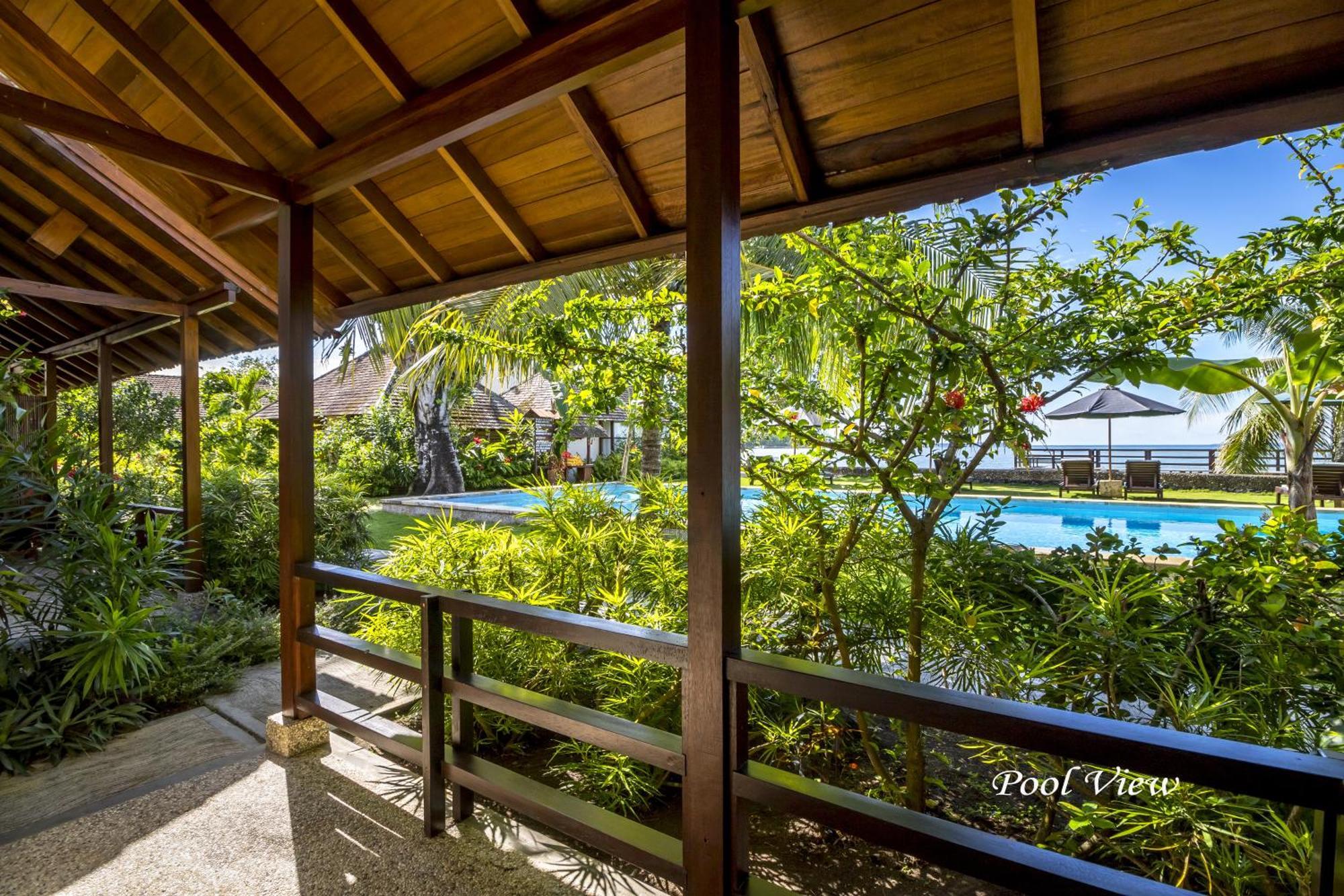 Cocotinos Manado Hotel Ngoại thất bức ảnh