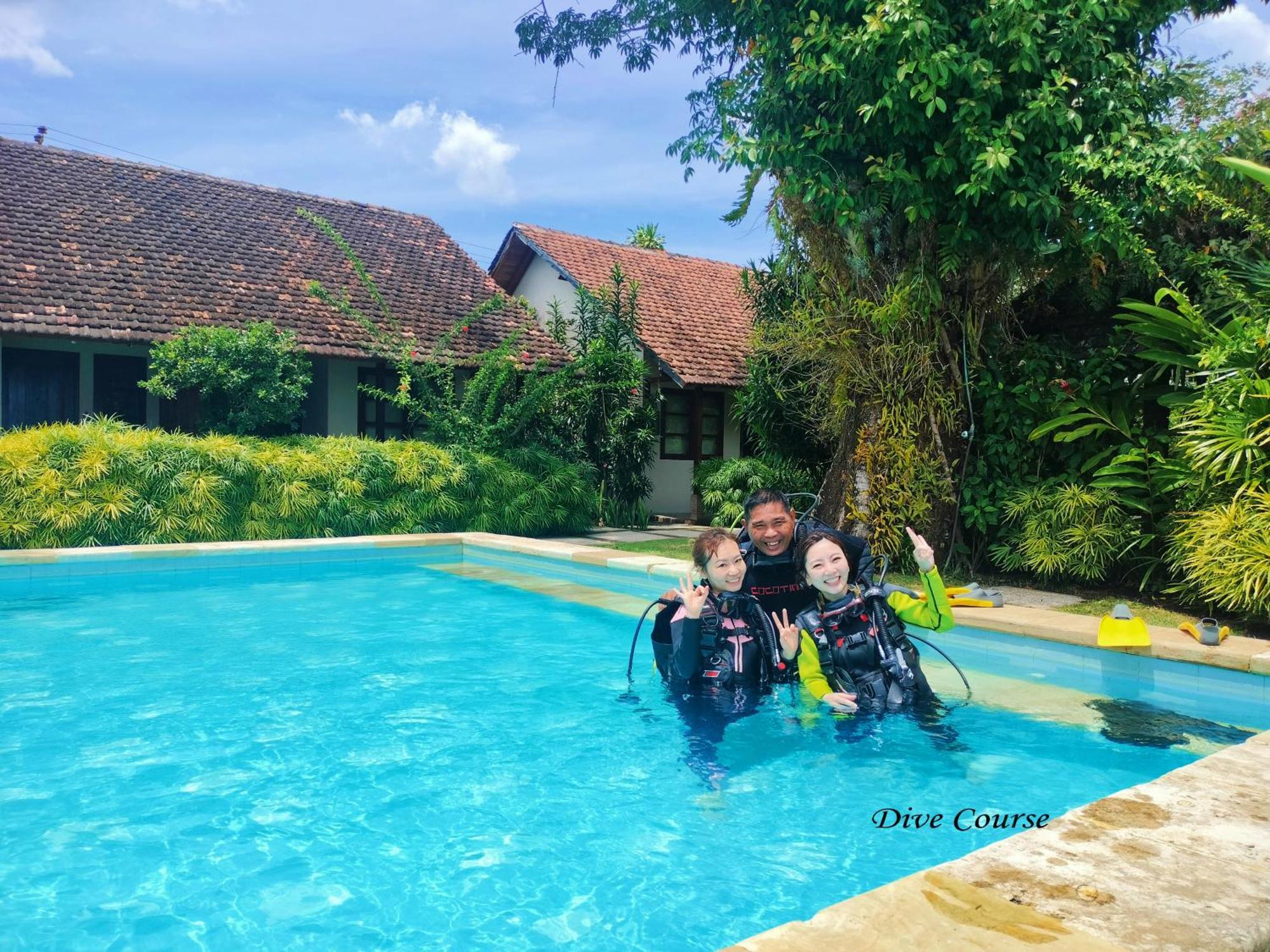Cocotinos Manado Hotel Ngoại thất bức ảnh